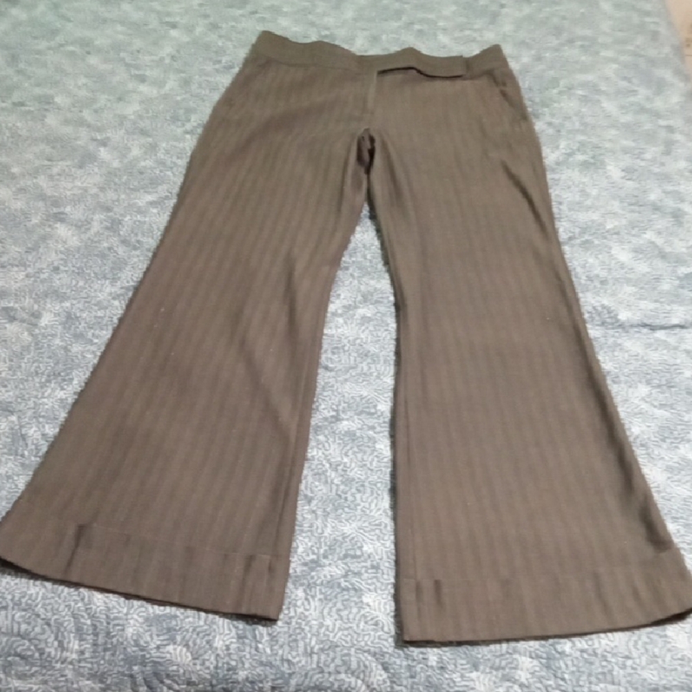 Old Navy Gray Stripped Pants